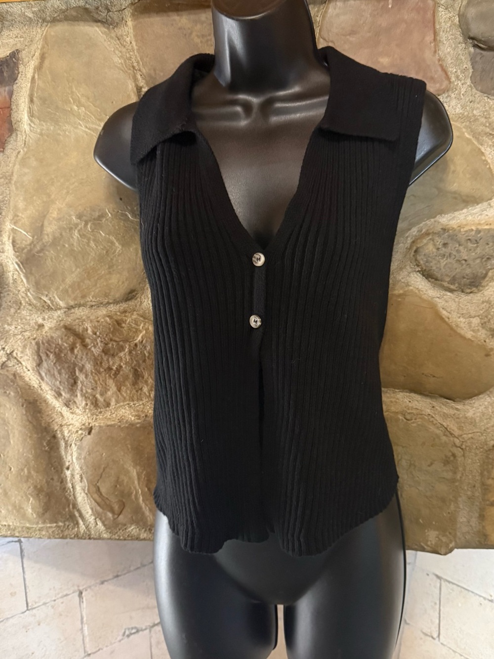 Sleeveless Ribbed Sweater Top Women XL Black Button Front V-Neck Polo Collar